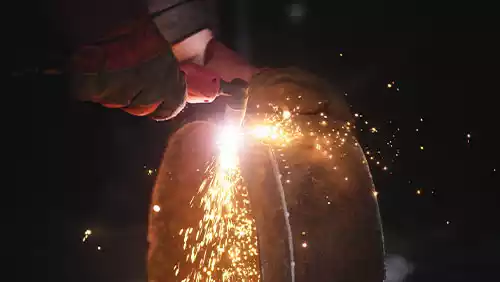Hand Plasma Cutting Dust and Fume Control
